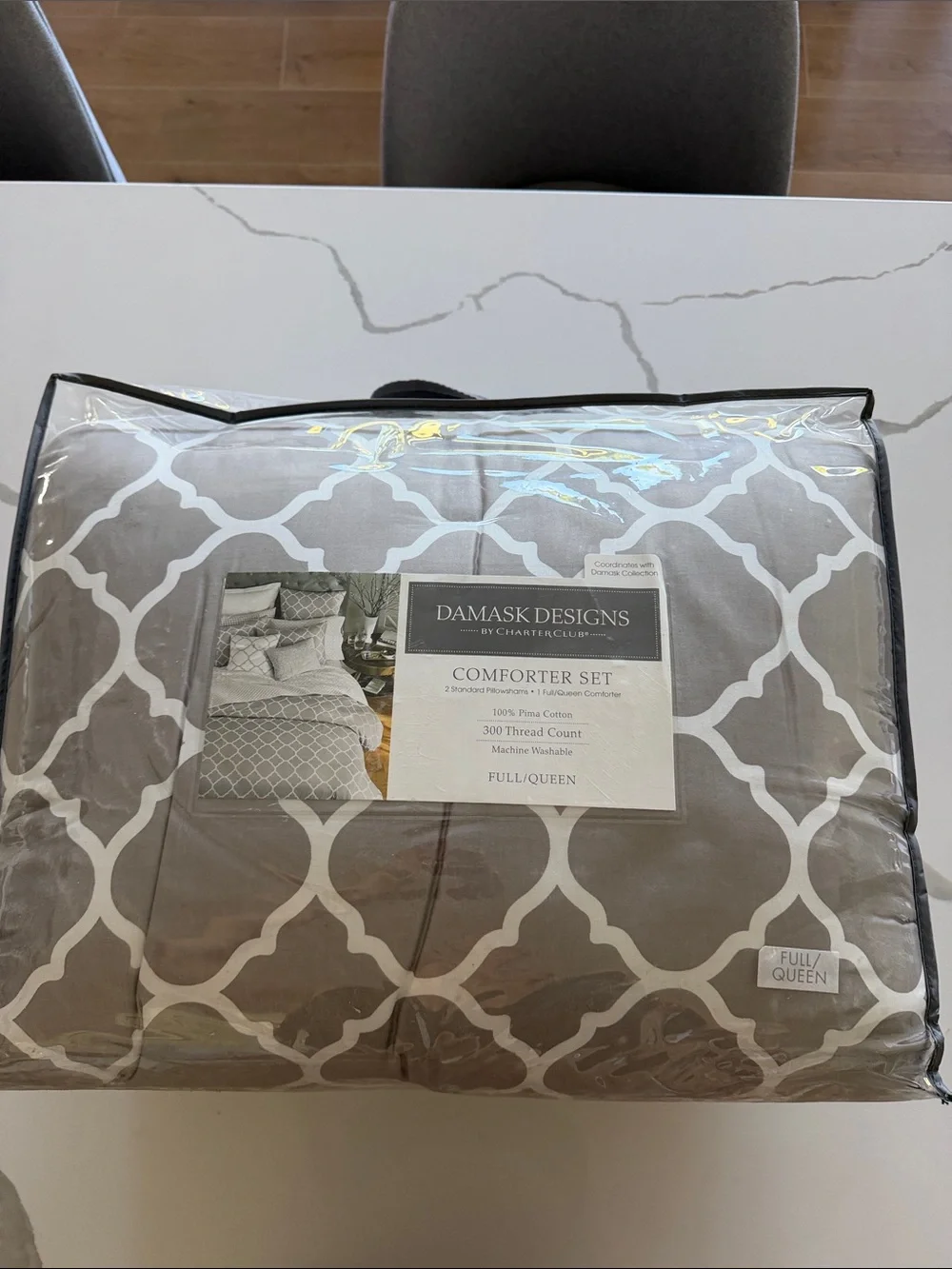 Gray/White Geometric Comforter Set - Full/Queen